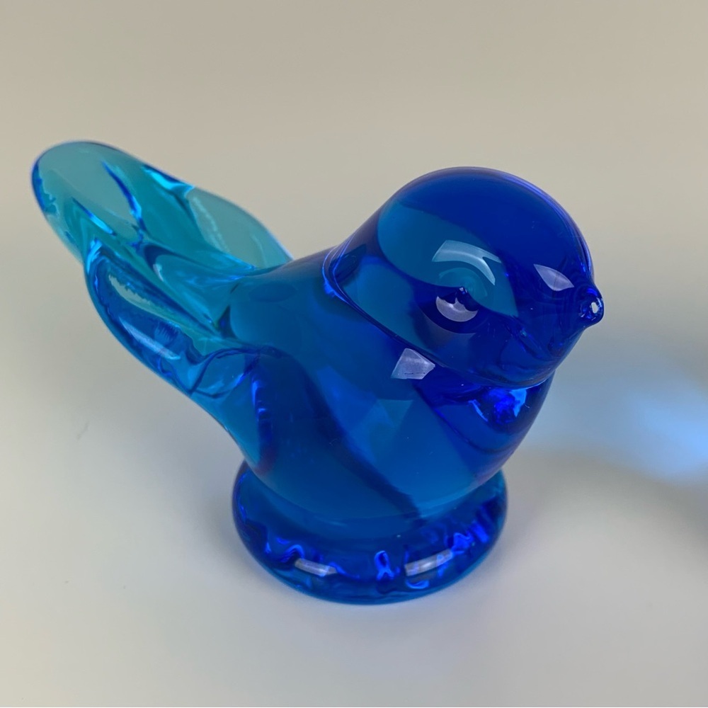 Set Of 2 Blue Bird Of Happiness Figurine Signed Leo Ward 1990 Ron Ray 1991 Vtg - Picture 2 of 11